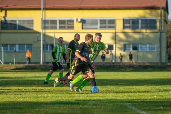 2023-10-08-zlutava 8