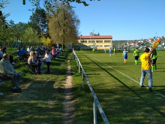 2019-04-21-Zlin_SK 12