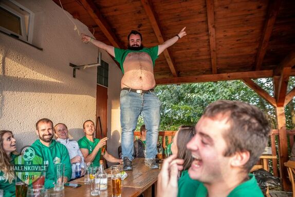 2020-10-04-zlutava 1